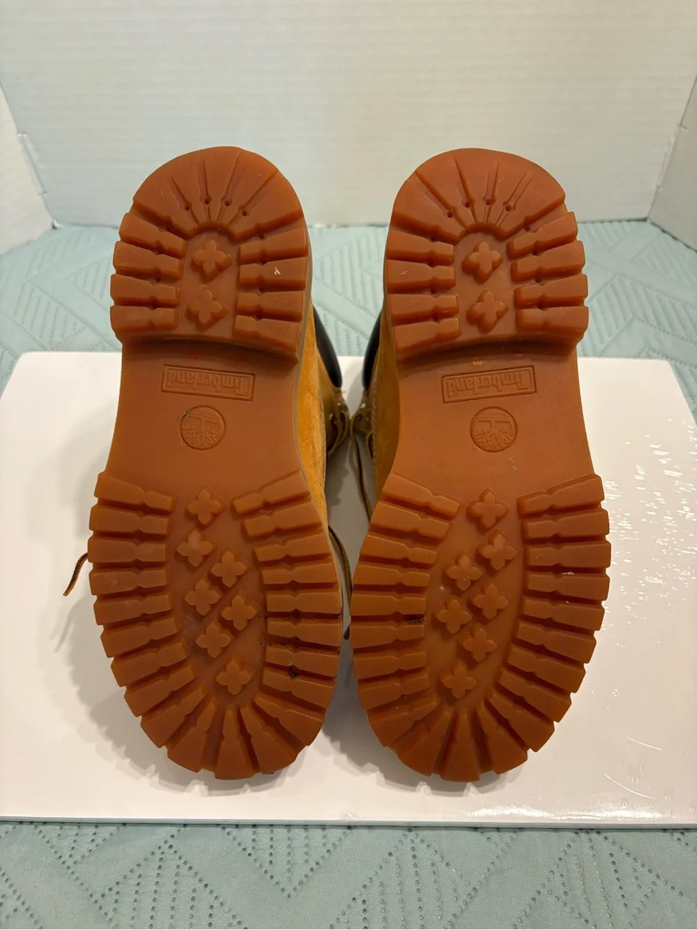Classic Timberland 6 Inch Premium Boots Wheat Nubuck Size 5M